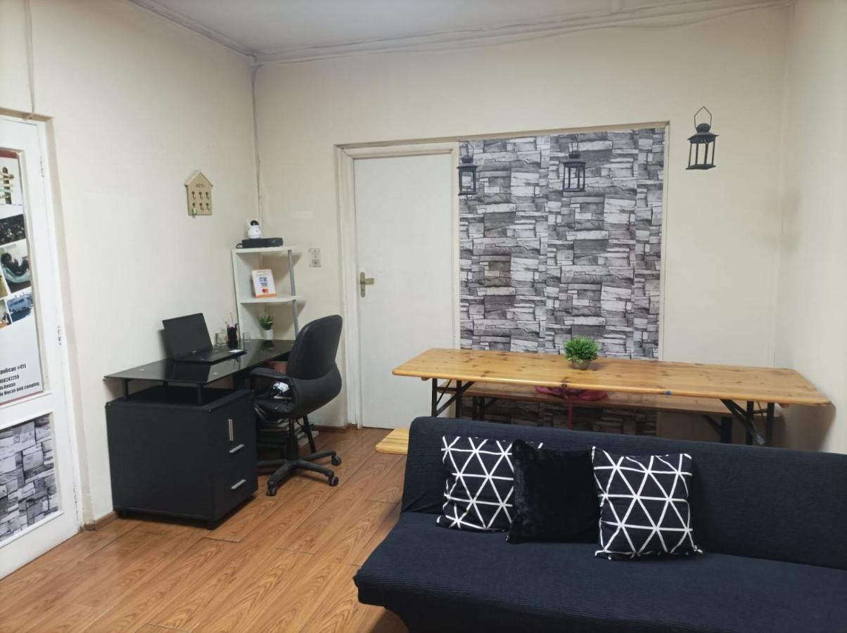 Alojamiento Emilia House Пунта-Аренас Экстерьер фото